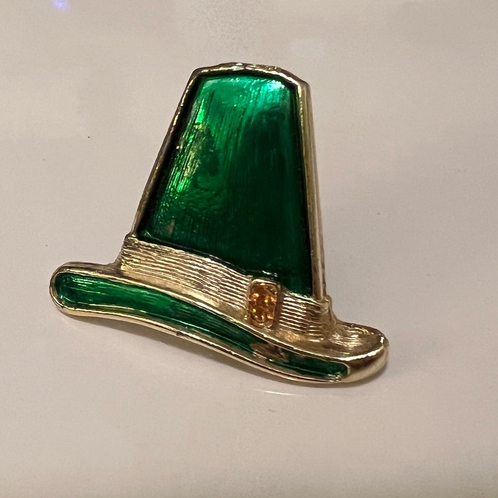 Vintage Beatrix stamped Irish Green and Gold Hat Brooch with pave crystals